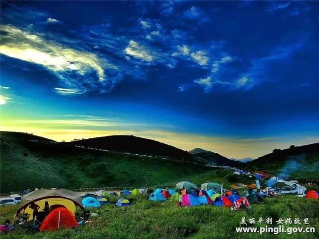 夏末平利 茶乡避暑游