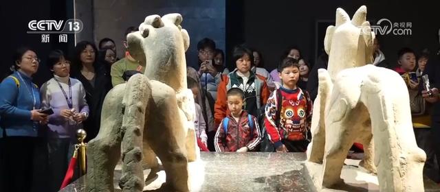 9天旅游总收入突破百亿 千年古城以创意为“核”唤醒文旅新活力