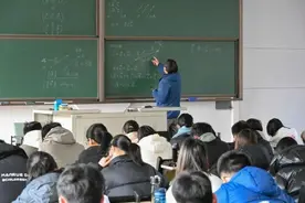 听·见丨大学“拆围墙”，也是一种互联网思维图片