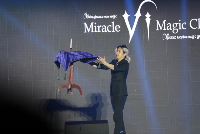 燃情启幕！江陵第五届 “油菜花赋” 惊艳开场