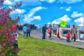 “五一”假期冰城文旅市场持续火热图片