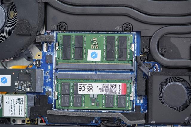 锐龙9 9955HX3D加持的最强水冷游戏本！机械革命苍龙16 Ultra评测