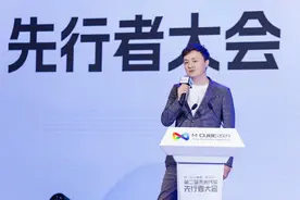粤港澳大湾区车展｜元戎启行周光：AI技术将启动新一场工业革命图片