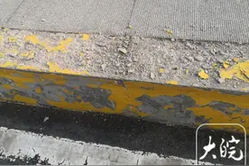 大雪后三座大桥路肩“脱皮”变“花脸”  六安相关部门：已着手维修图片