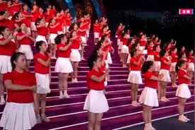 升国旗！手语版国歌亮相亚残运开幕式图片