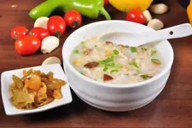 山药核桃仁老鸭粥丨周末美食图片