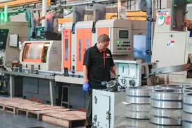 山东聊城：智慧赋能 让传统产业“老树发新芽”图片