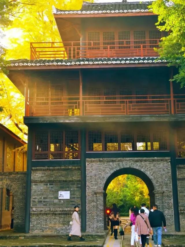 四川太宠粉啦~🤭“川超”门票免费游景区,你用过吗?