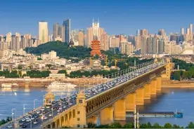 武昌：攀高逐“新”竞一流，勇挑大梁走前列图片