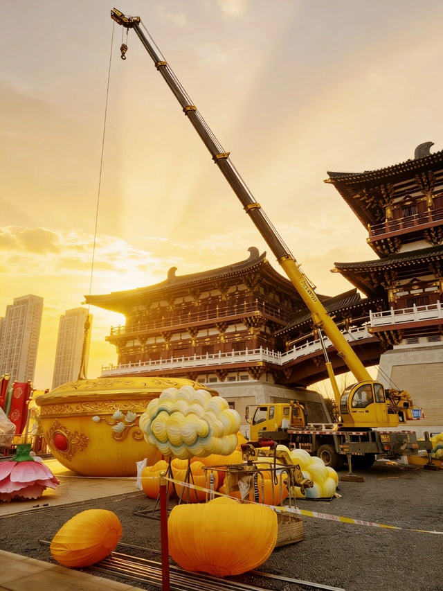 定档！演艺巡游、流光溢彩就在……