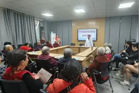 钟云山社区开展结核病防治知识宣传讲座图片