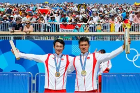 巴黎奥运会丨皮划艇静水——男子双人划艇500米：刘浩、季博文夺冠(6)图片