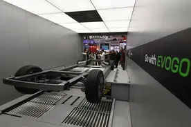 6646.02亿∶6638.15亿 中国神华市值超宁德时代图片