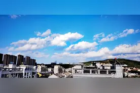 雨过天晴，空气清新气象万千图片