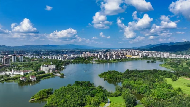 沿着纬度听中国｜雄奇山水  新韵梁平