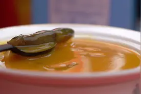 甄选“好物”｜买就送！贵州烟熏腊肉、上官佛跳墙在三亚年货节热卖图片