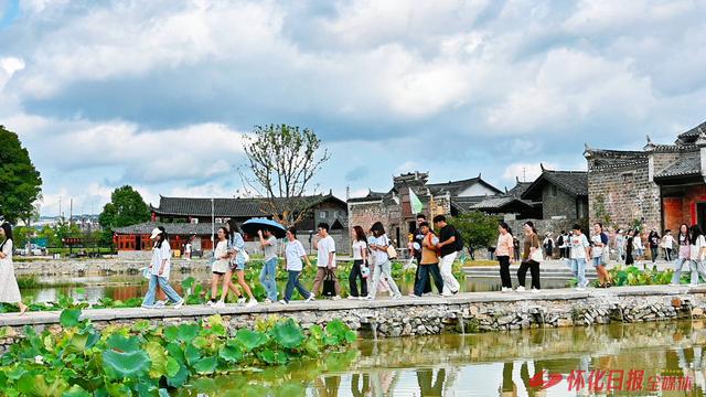 当怀化青年遇见第五届湖南旅发大会——你我皆是风景