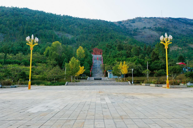 曲靖市“红色沃土”“珠源好家风”廉洁文化教育线路