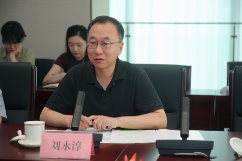 探索智能时代写作教育新路径 《AI+开悟作文》新书发布会在京举办