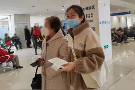 感受家人般的陪伴，上海长宁一街道试点三甲医院陪诊服务图片