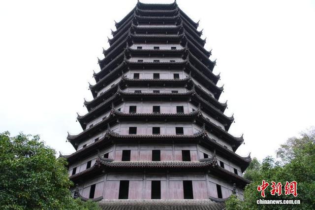 一日“穿越”唐宋元明清 杭州举行文物寻踪City Walk