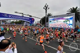 2024年重庆马拉松报名首日破10万，全国马拉松赛事大范围重启图片