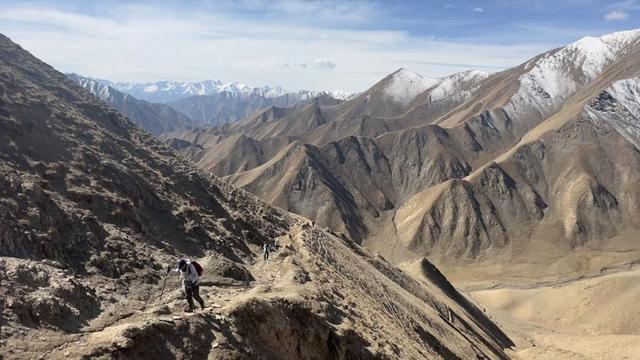 周末·科普丨资深驴友劝退：走过珠峰东坡徒步，却不敢挑战鳌太线