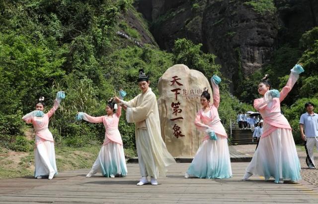 双节狂欢！演出时间调整！《寻梦龙虎山》中秋国庆奇幻之旅全攻略来了！