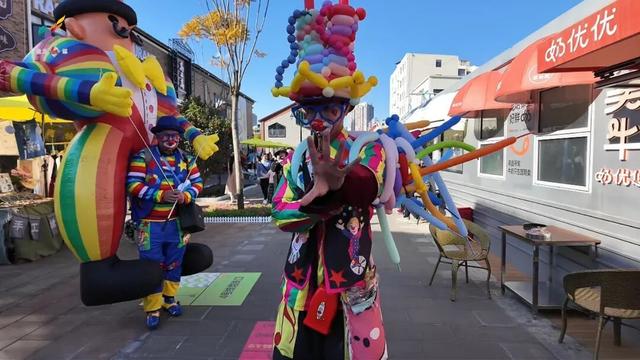 昆明新地标诞生！东华米轨MAP集市开街，解锁跨年终极狂欢
