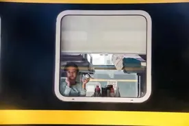 春运，向着家的方向丨火车·悦读图片