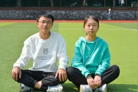 双份优秀！姐弟俩“完美接力”上江大图片