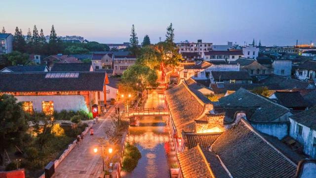 浦东新场古镇业态调改：不想成为千篇一律的臭豆腐、蹄膀、银饰店、丝巾铺