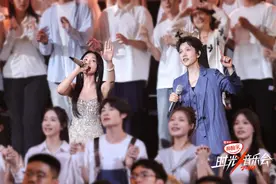 致敬“音综20年”！五届“超女”“快女”同台，《时光音乐会》第四季掀起“回忆杀”图片