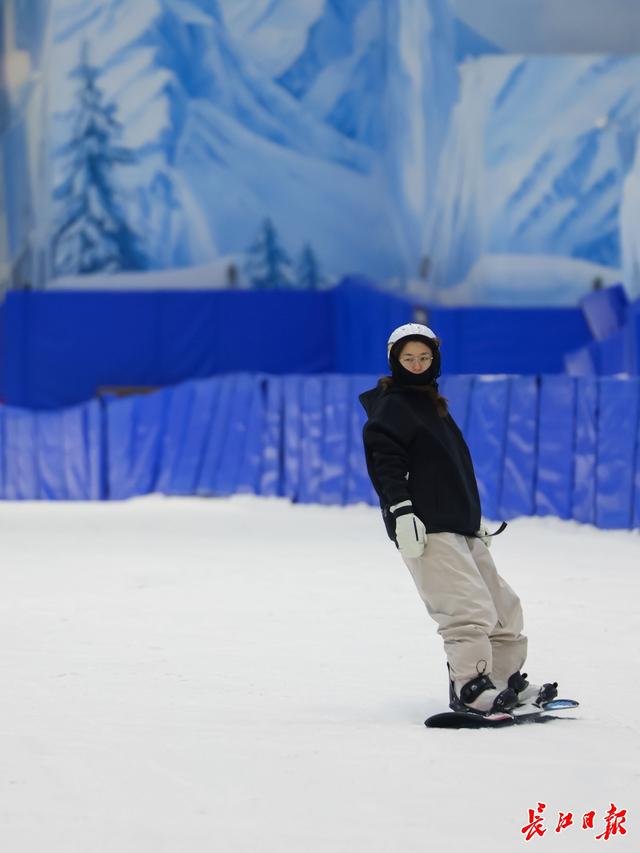 “知音湖北·超级文旅日”掀起冬日热浪，市中心推门见雪引领微度假新风尚