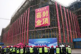 武汉新城中轴线，这个重大项目一期封项！图片