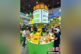 国产榴莲成冬交会明星 东南亚果商：中国“果盘”足够大图片