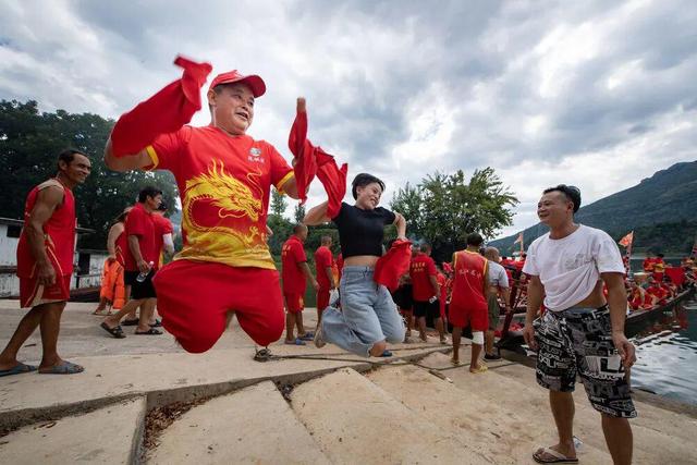 回顾 | 国庆中秋双节合体！8天“湘式”假期图鉴，速戳解锁→