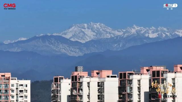 推窗见雪山，漫步绿道间：成都用公园城市的方式打开幸福生活