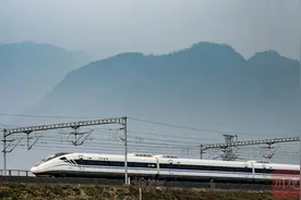 收藏！川青铁路列车开行时刻表来了图片