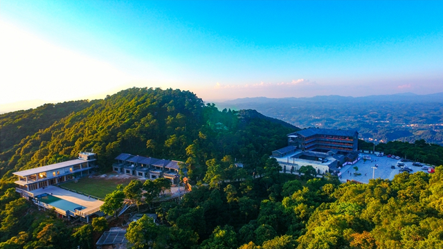 钦州“山水浦北・云上草原”上榜广西户外运动精品线路！双节假期打卡走起