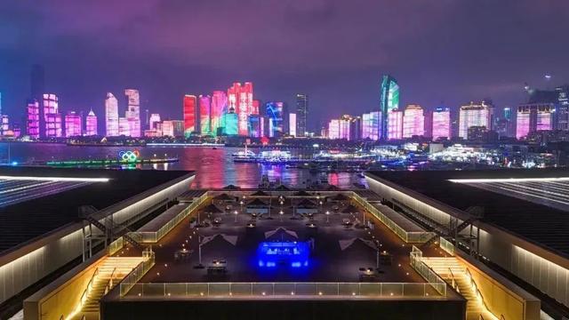 夜生活就来这！夜景、佳肴、大海......全都get！