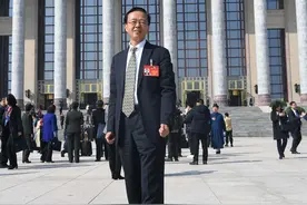 王桂林委员：建议支持干细胞临床应用在广东自贸区先行先试图片