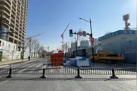 枫林路（龙华中路—瑞宁路）全封闭施工，市民可从东安路或小木桥路绕行图片