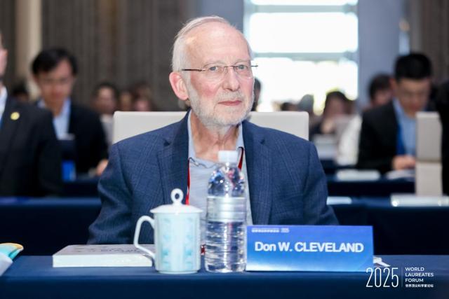 “未来科学发展领导者很可能是中国”