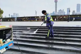 韩国游客点赞“上海太干净了！”背后的原因是......图片