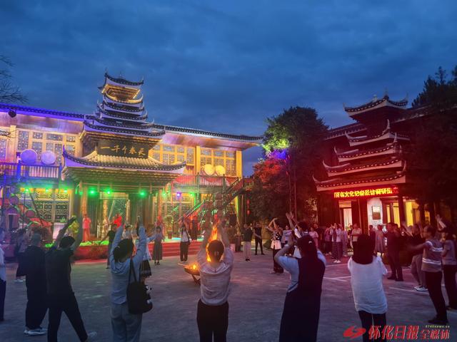福地怀化 和平芷江 ③ | “新业态+新体验+宠游客”：芷江文旅出圈的密码，藏在这些细节里
