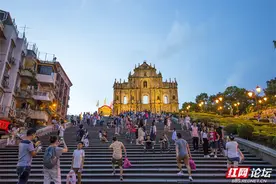 掌上明珠！一起看看网友眼中的多彩澳门图片