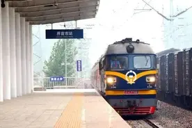 阜阳这个火车站，恢复客运！图片