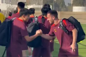 18强赛 | 塞尔吉尼奥已获代表国足参赛资格图片