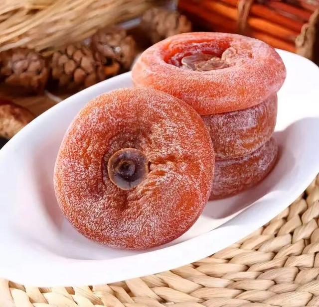 谁说冬天只有黑白？这抹彩色绚烂得不讲道理